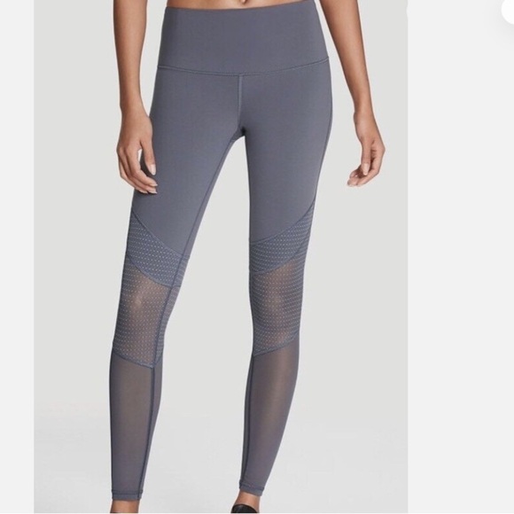Victorias Secret KNOCKOUT BY VICTORIA SPORT Yoga Tight Pearl Mesh Medium - Picture 1 of 6